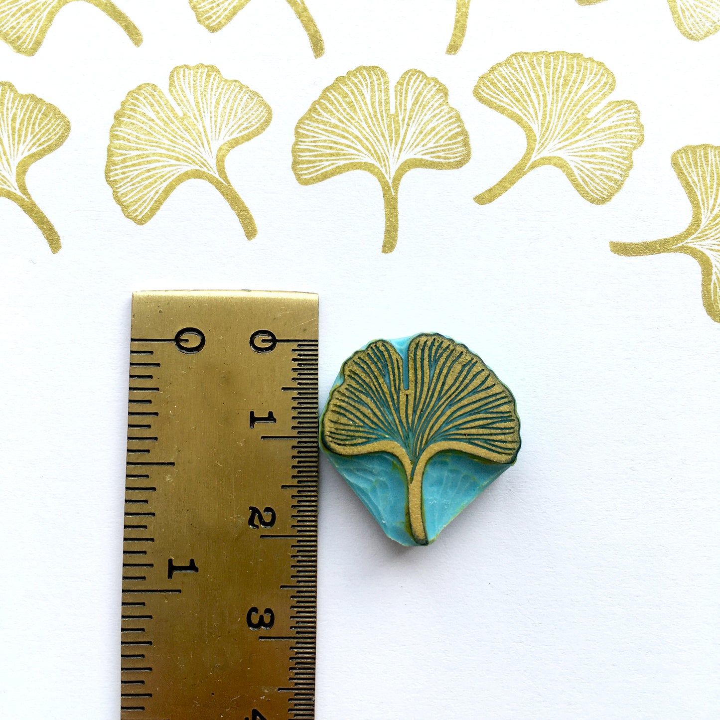 Gingko leaf rubber stamp, tiny size