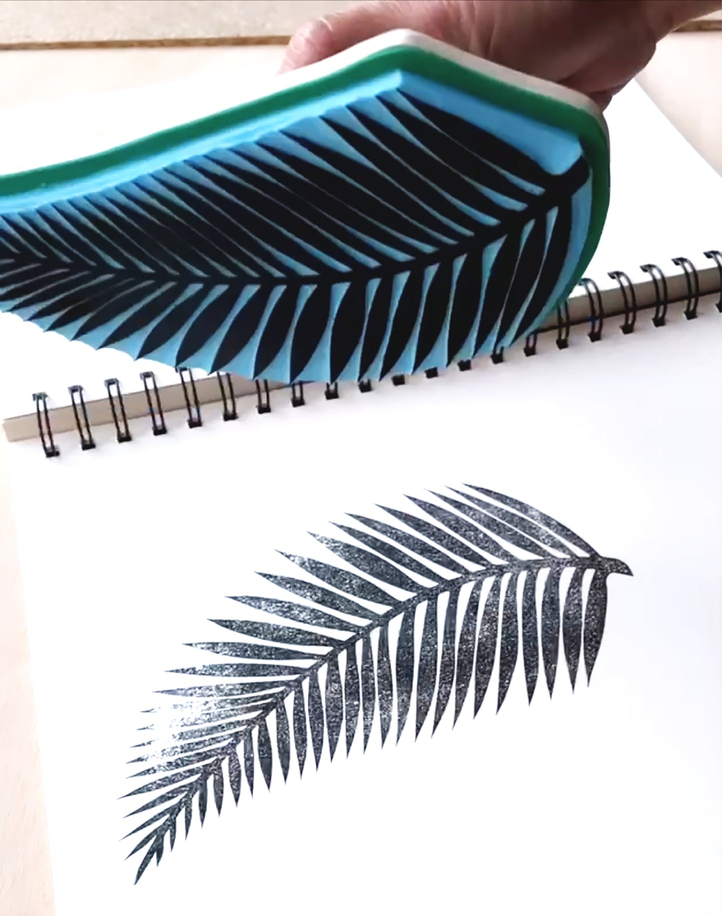 Palm leaf big size rubber stamp with wood base and wood handle