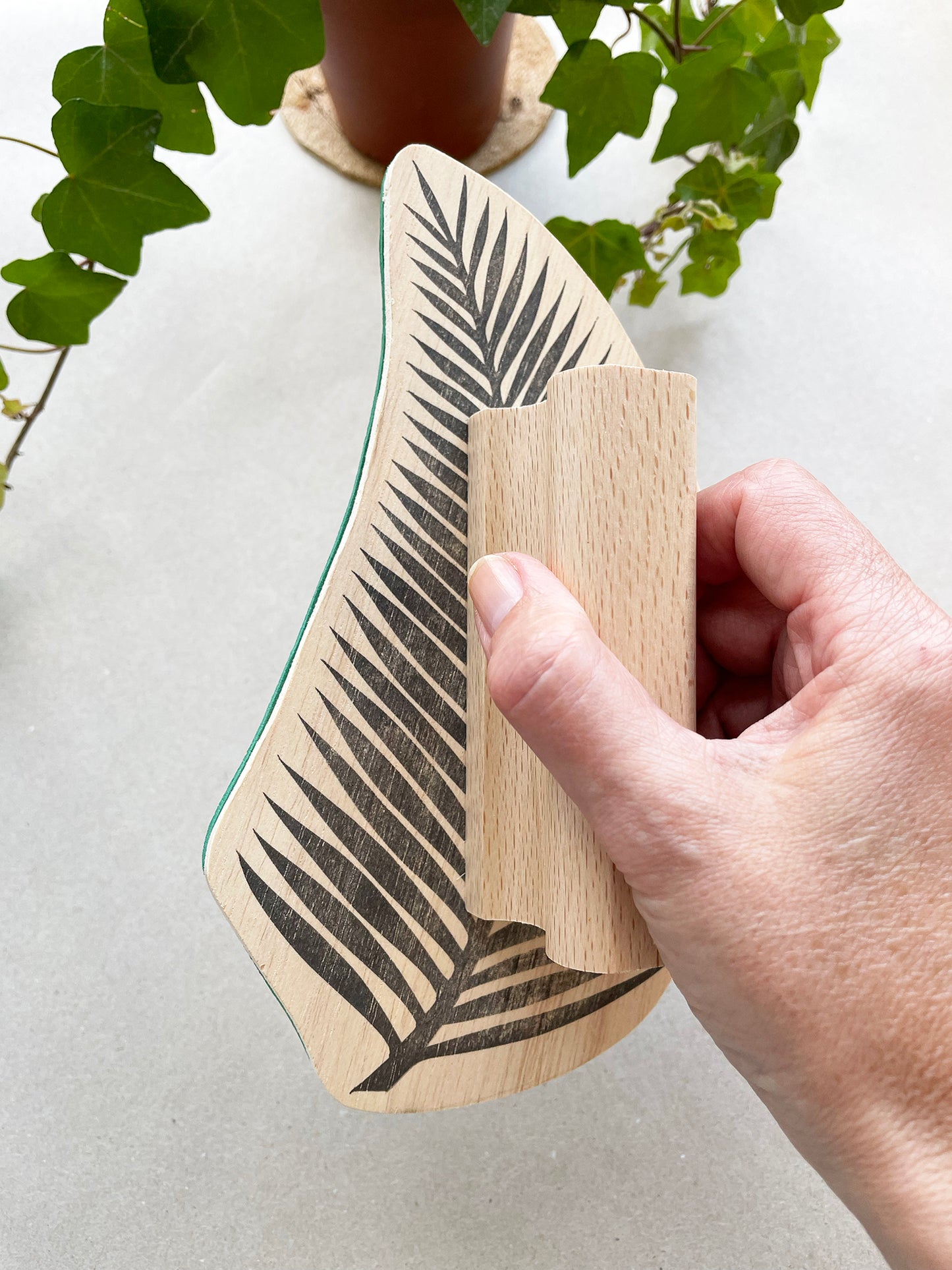 Palm leaf big size rubber stamp with wood base and wood handle