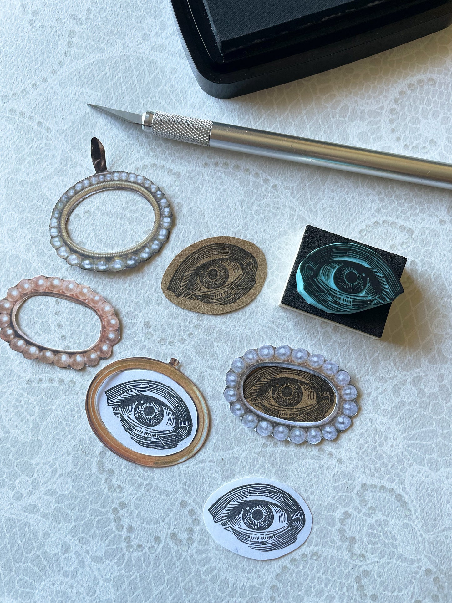 Hand Carved Human Eye Rubber Stamp – Vintage Eye Illustration