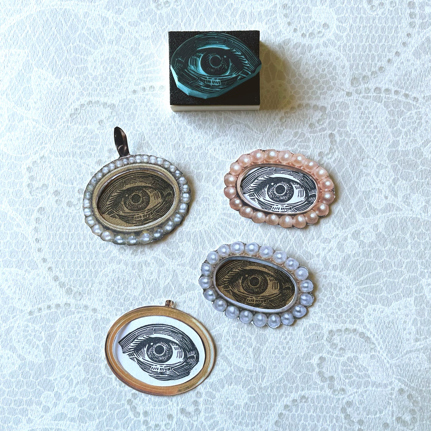 Hand Carved Human Eye Rubber Stamp – Vintage Eye Illustration