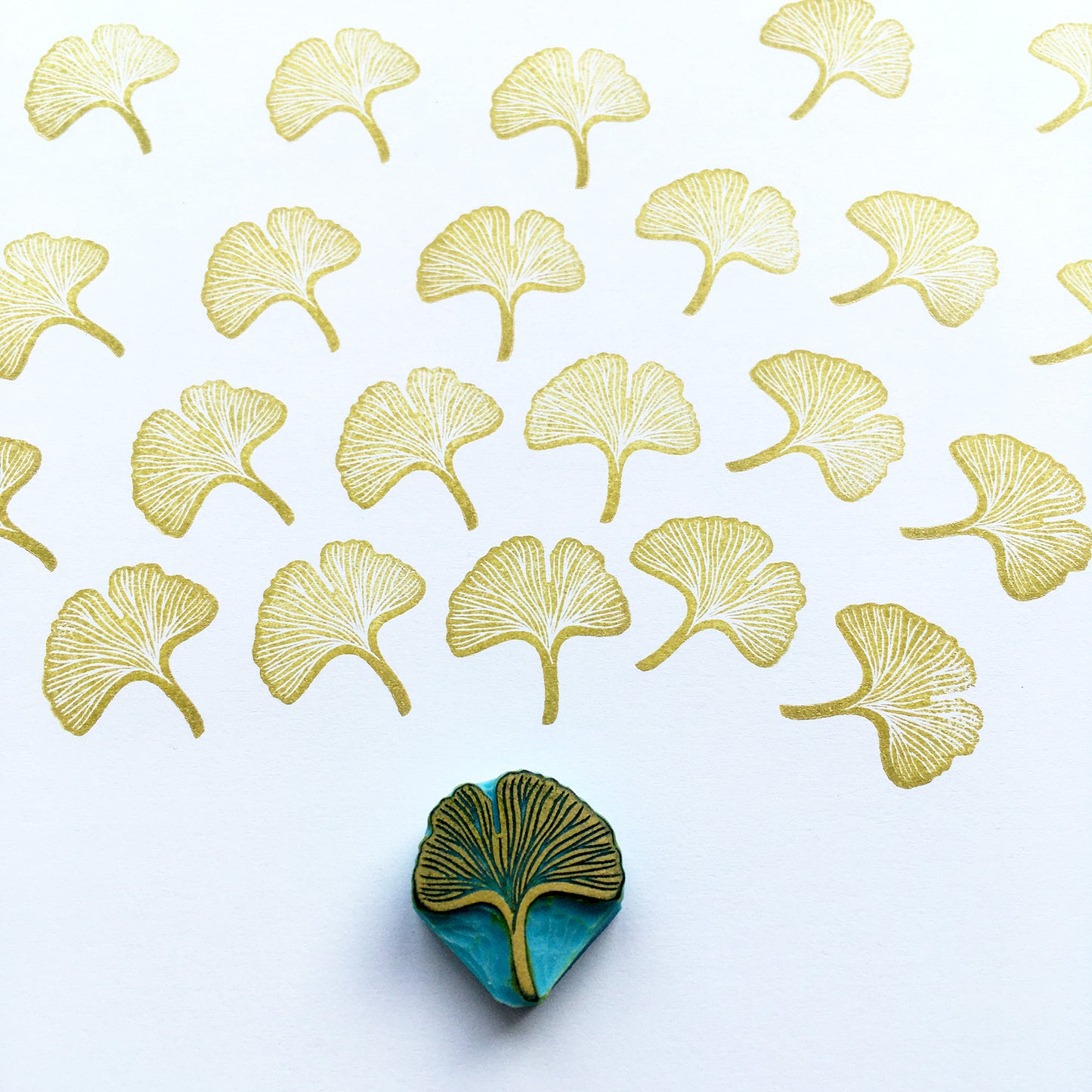 Gingko leaf rubber stamp, tiny size